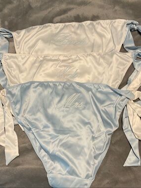 BUNDLE 3 NWT XL VICTORIAS SECRET BRIDAL COLLECTION PANTIES ( MSRP 60)